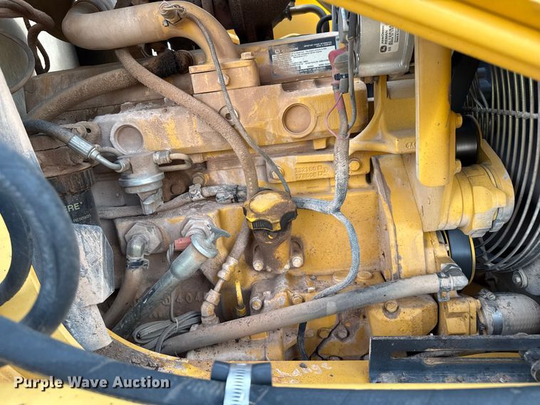 image for item EP0790 2006 John Deere 310SG backhoe