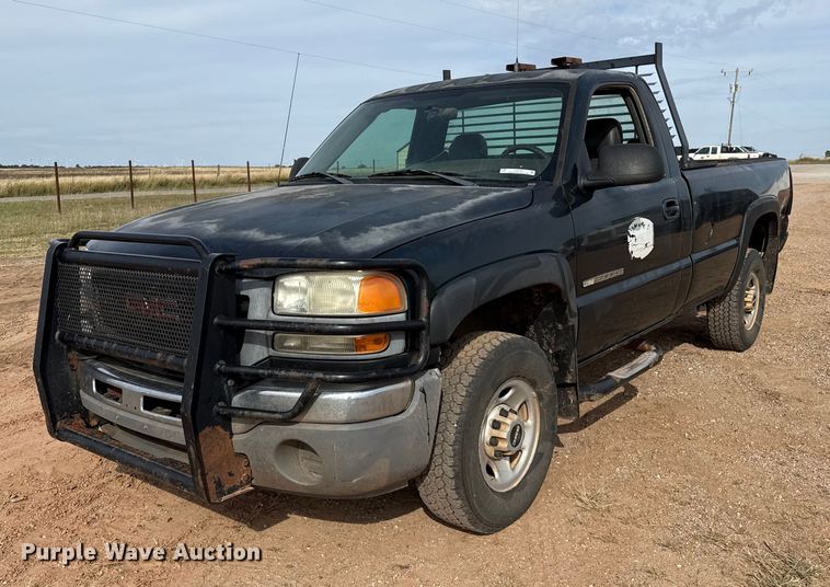 image for item EP0791 2005 GMC Sierra 2500HD pickup truck