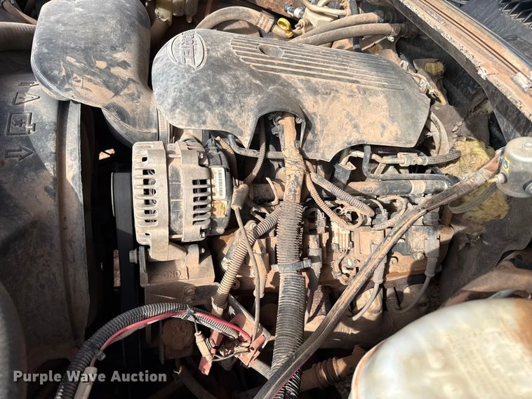 image for item EP0791 2005 GMC Sierra 2500HD pickup truck