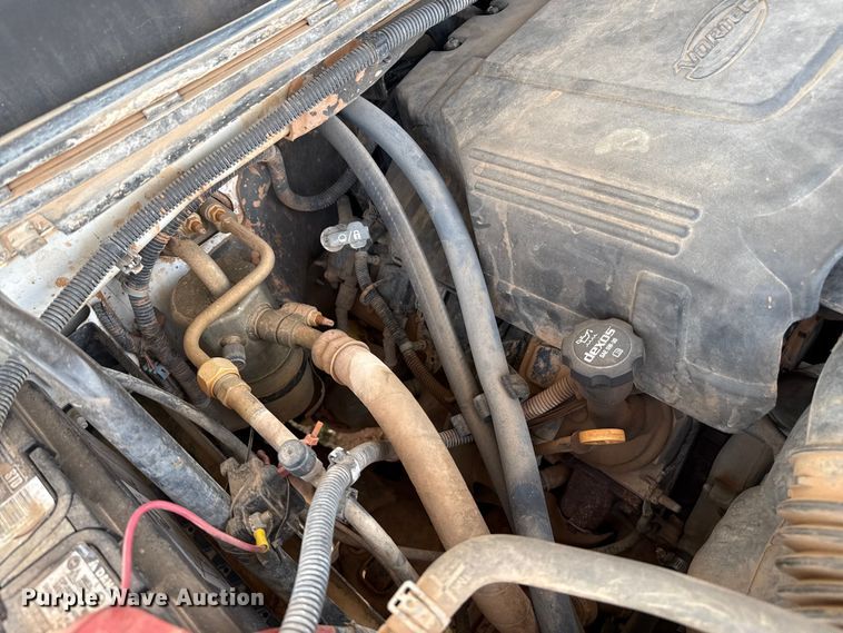 image for item EP0793 2012 Chevrolet Silverado 2500HD Ext. Cab flatbed pickup truck