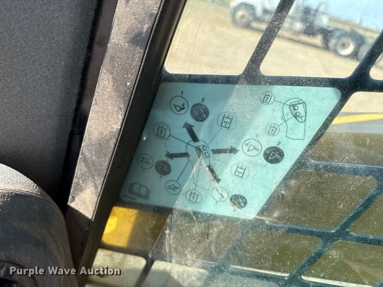 image for item EP0794 2024 Caterpillar 299D3 tracked skid steer loader