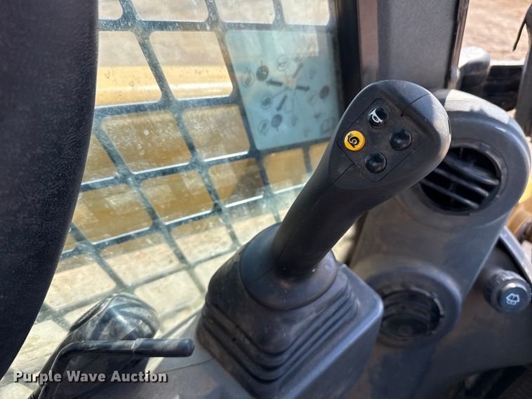 image for item EP0794 2024 Caterpillar 299D3 tracked skid steer loader