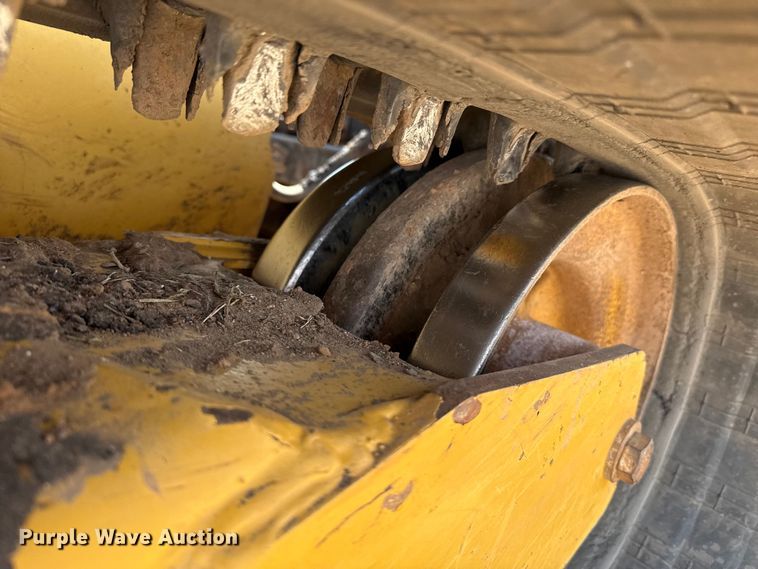 image for item EP0794 2024 Caterpillar 299D3 tracked skid steer loader