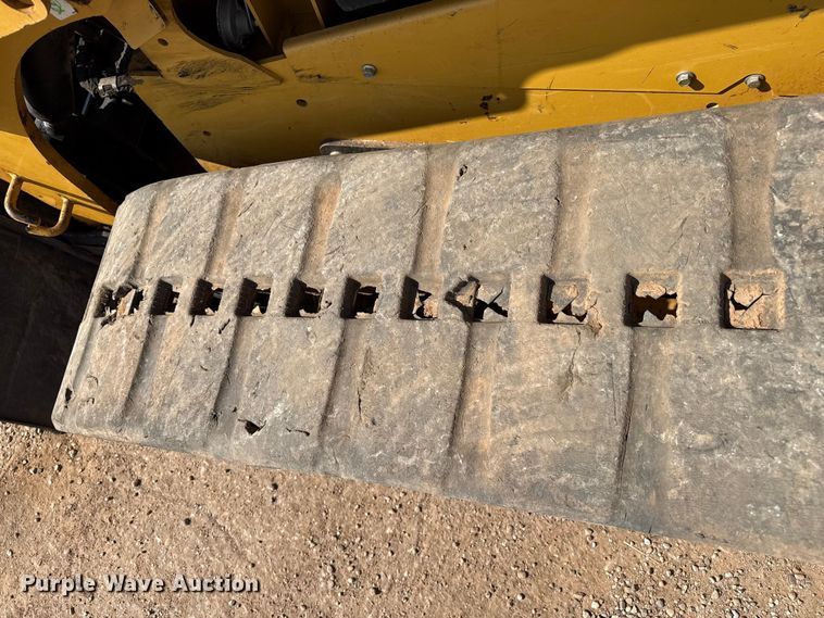 image for item EP0794 2024 Caterpillar 299D3 tracked skid steer loader