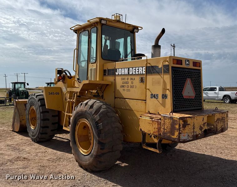 image for item EP0797 1994 John Deere 624G wheel loader