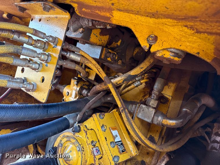 image for item EP0797 1994 John Deere 624G wheel loader