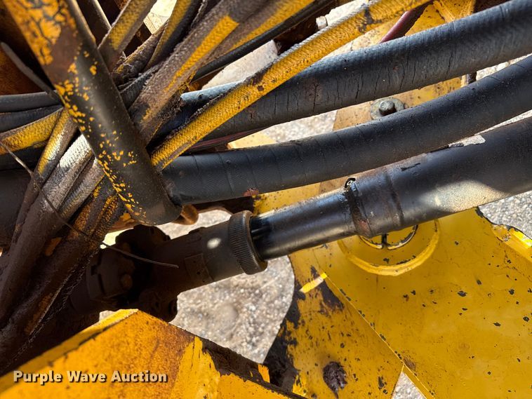 image for item EP0797 1994 John Deere 624G wheel loader