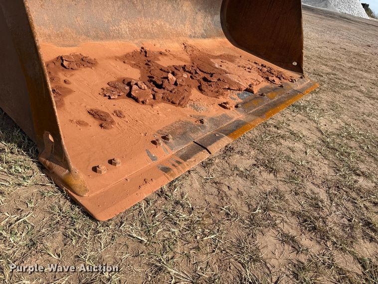 image for item EP0797 1994 John Deere 624G wheel loader