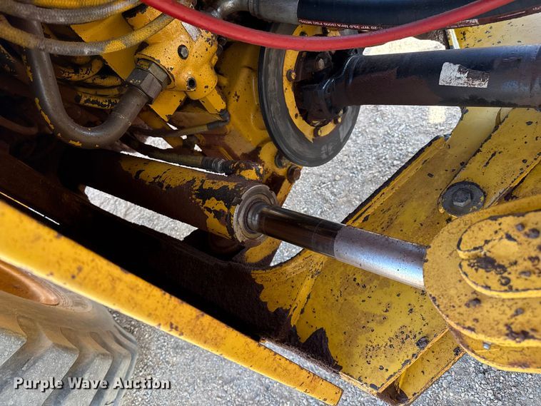 image for item EP0797 1994 John Deere 624G wheel loader