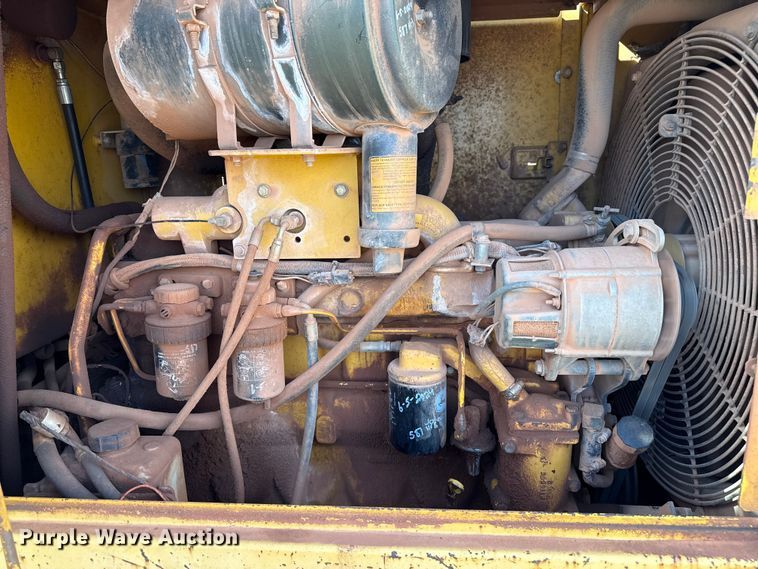 image for item EP0797 1994 John Deere 624G wheel loader