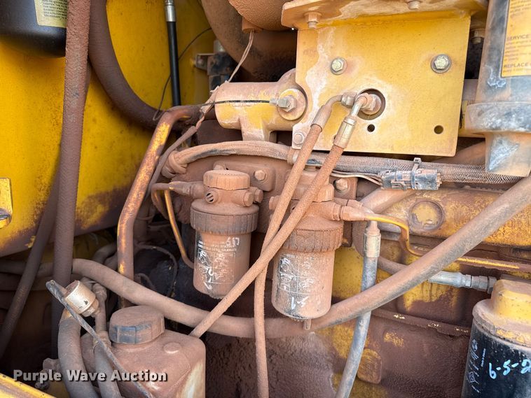 image for item EP0797 1994 John Deere 624G wheel loader