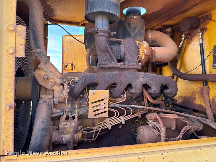 image for item EP0797 1994 John Deere 624G wheel loader