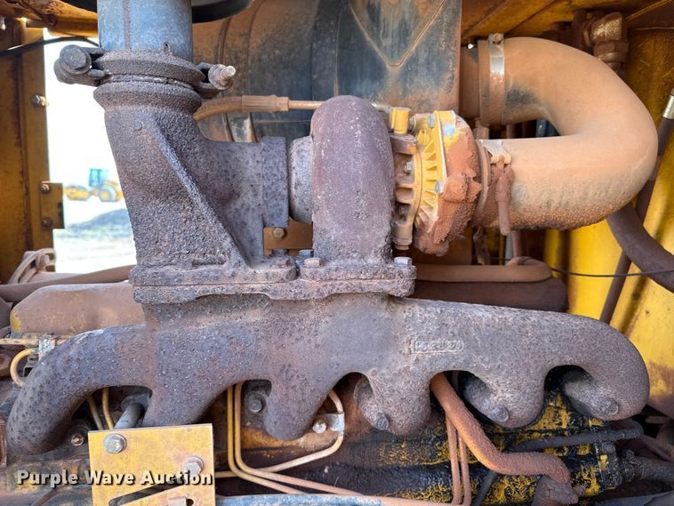 image for item EP0797 1994 John Deere 624G wheel loader