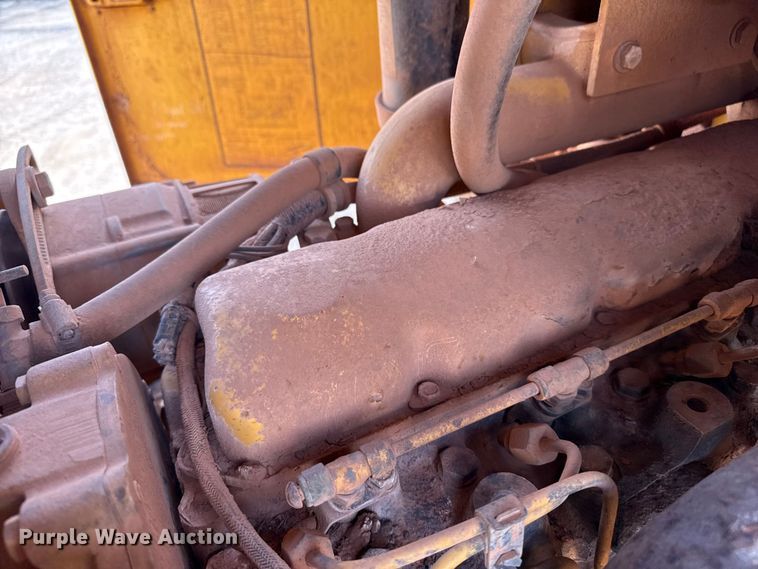 image for item EP0797 1994 John Deere 624G wheel loader