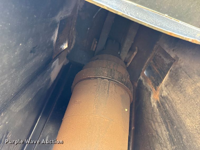 image for item EP0798 2014 Ox Bodies dump bed