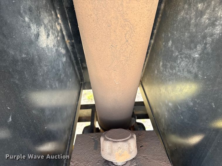 image for item EP0798 2014 Ox Bodies dump bed