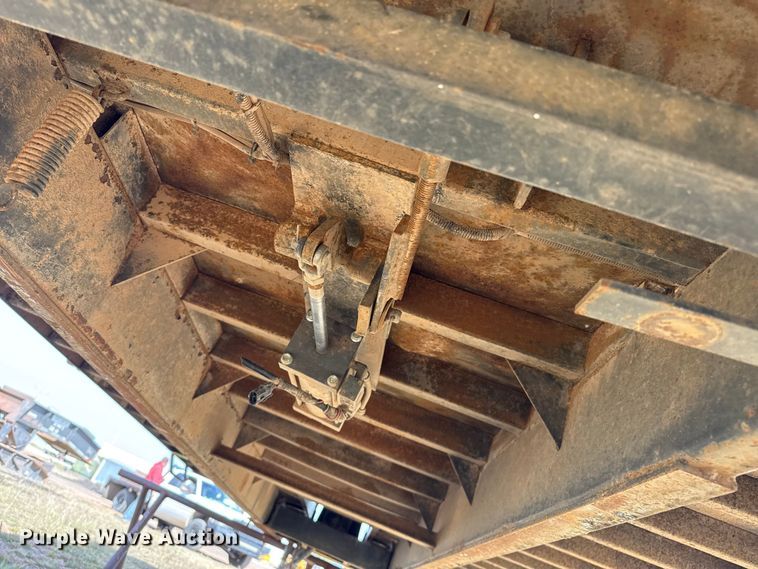 image for item EP0798 2014 Ox Bodies dump bed