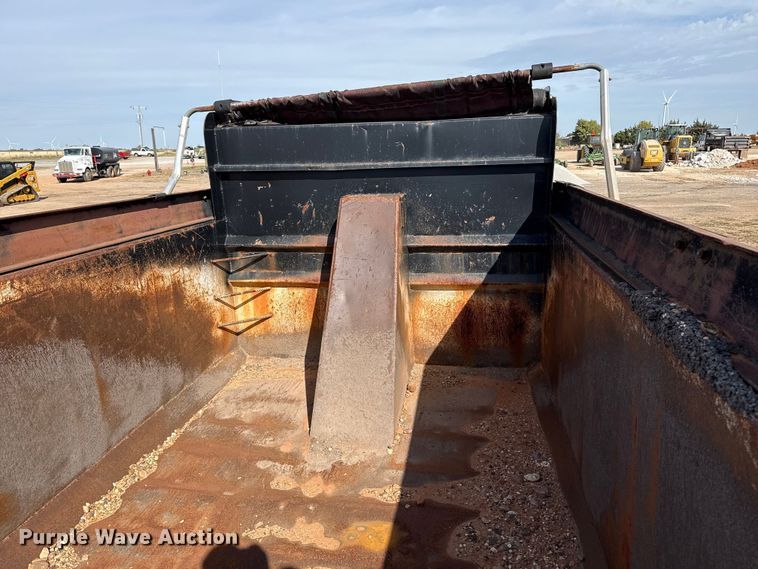 image for item EP0798 2014 Ox Bodies dump bed