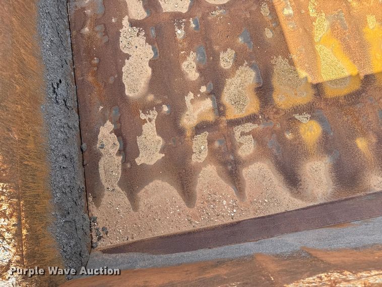 image for item EP0798 2014 Ox Bodies dump bed