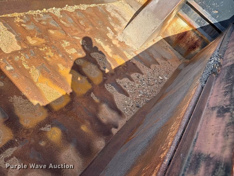 image for item EP0798 2014 Ox Bodies dump bed