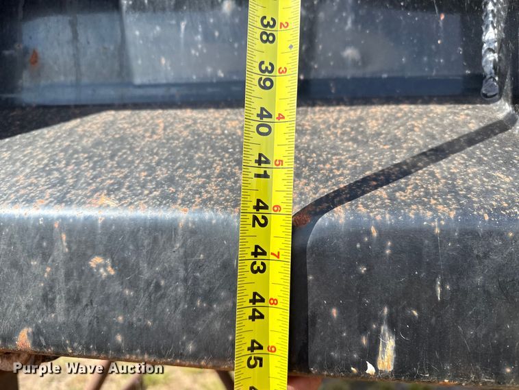 image for item EP0798 2014 Ox Bodies dump bed