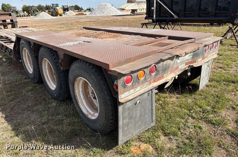 image for item EP0799 1996 Witzco Challenger RG-50 lowboy equipment trailer