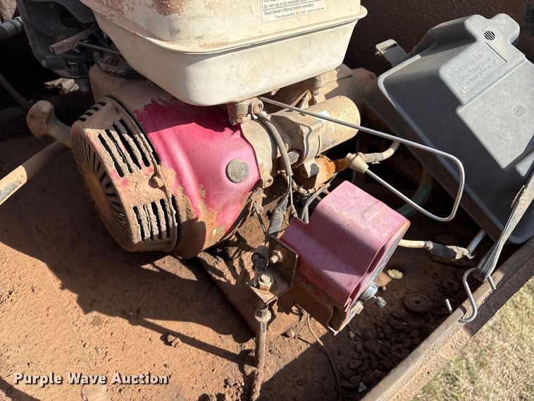 image for item EP0799 1996 Witzco Challenger RG-50 lowboy equipment trailer