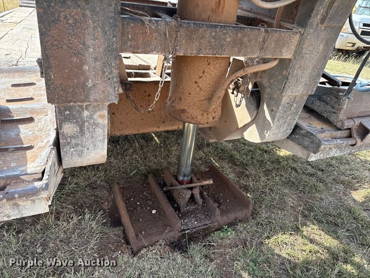 image for item EP0799 1996 Witzco Challenger RG-50 lowboy equipment trailer