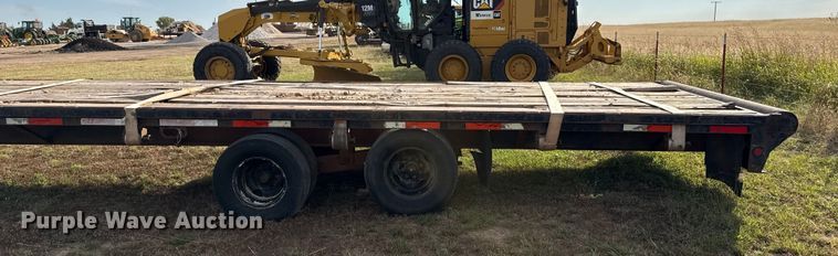 image for item EP0800 2000 Haul-A-Round flatbed trailer