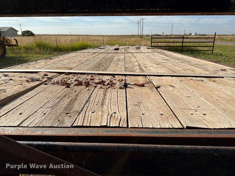 image for item EP0800 2000 Haul-A-Round flatbed trailer