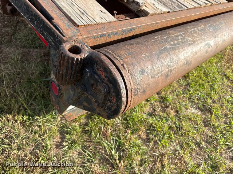 image for item EP0800 2000 Haul-A-Round flatbed trailer