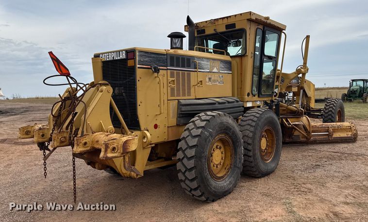 image for item EP0805 2004 Caterpillar 140H motor grader