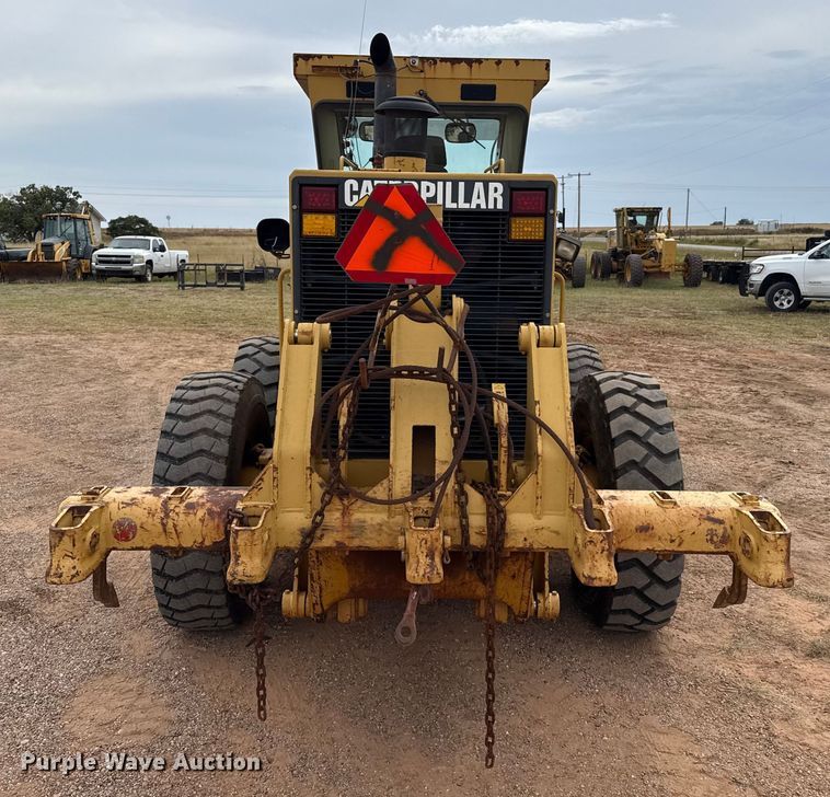 image for item EP0805 2004 Caterpillar 140H motor grader