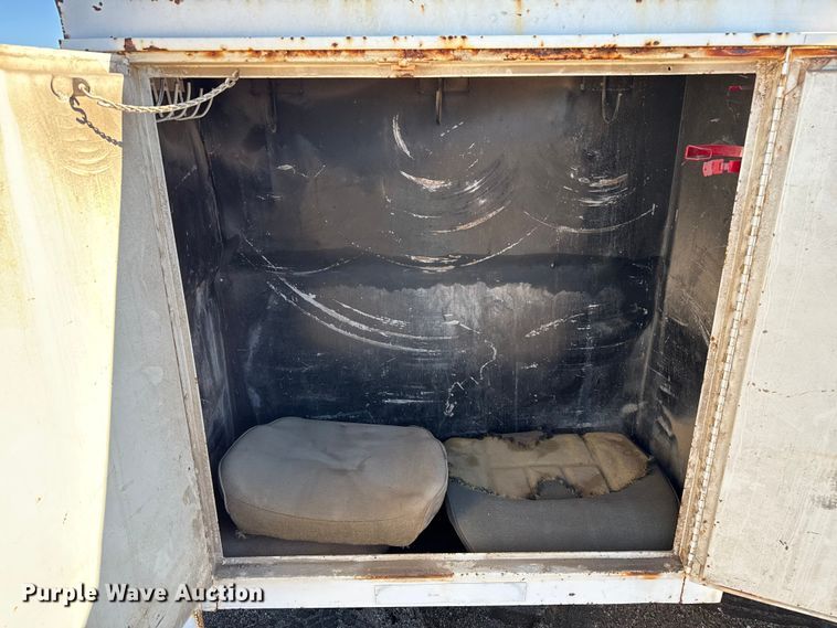 image for item EP0811 1971 Ford F600 digger derrick truck