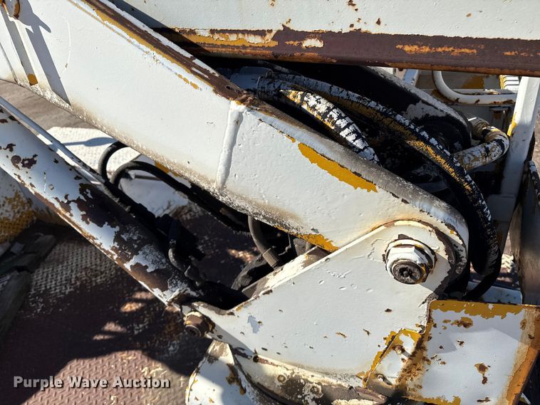 image for item EP0811 1971 Ford F600 digger derrick truck