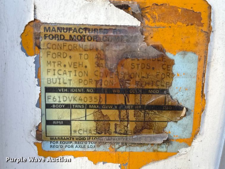 image for item EP0811 1971 Ford F600 digger derrick truck