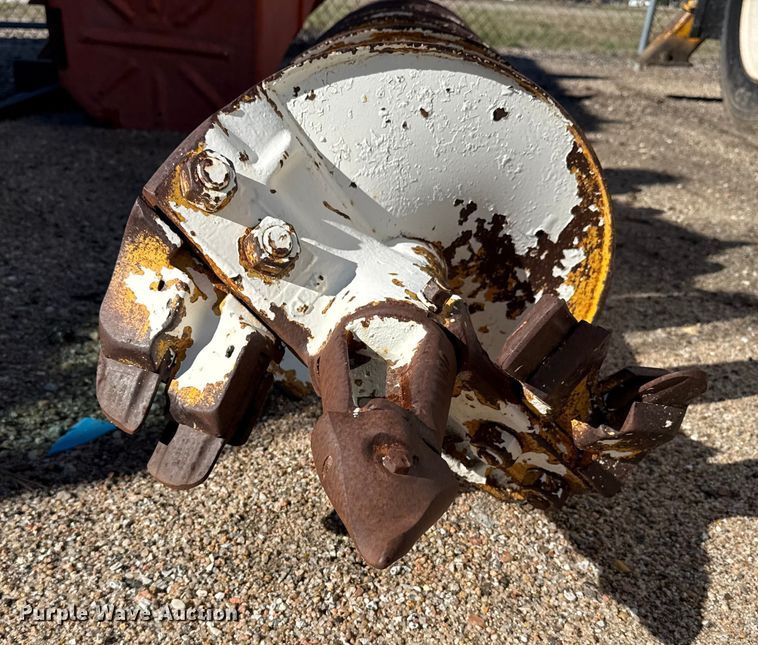 image for item EP0811 1971 Ford F600 digger derrick truck