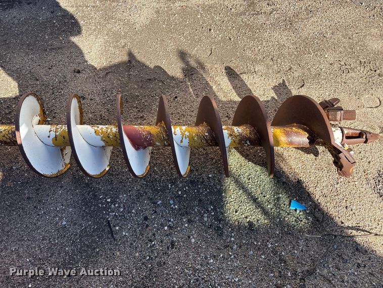 image for item EP0811 1971 Ford F600 digger derrick truck