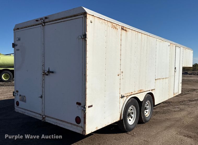 image for item EP0813 1988 W-W enclosed cargo trailer