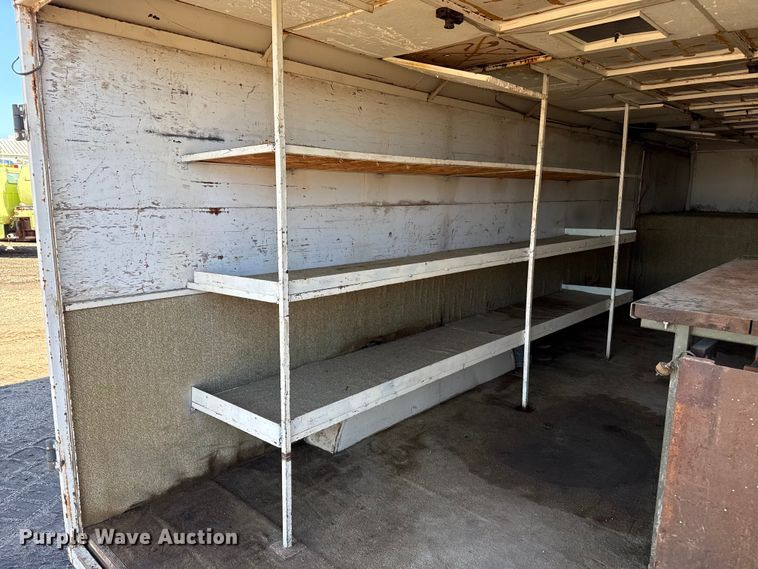 image for item EP0813 1988 W-W enclosed cargo trailer