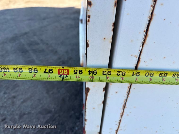 image for item EP0813 1988 W-W enclosed cargo trailer