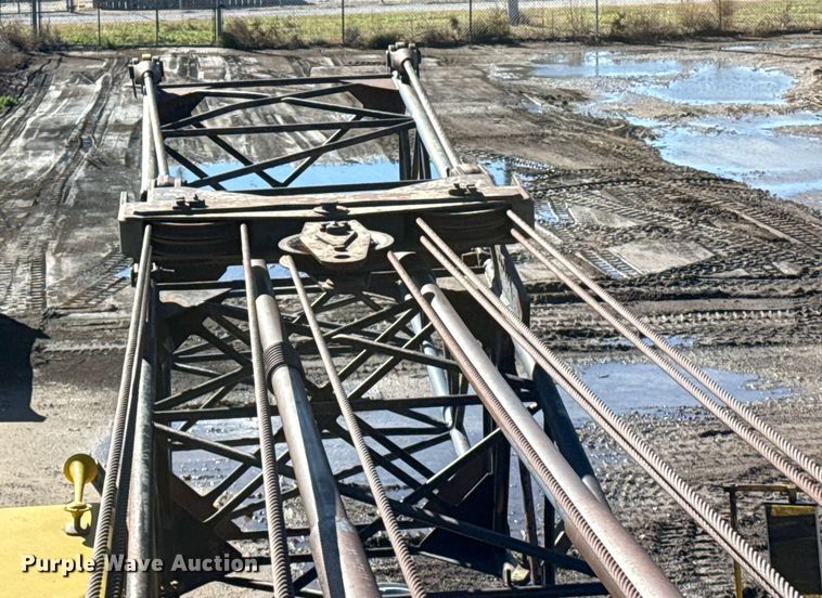 image for item EP0816 1967 P&H 650A-TC crane