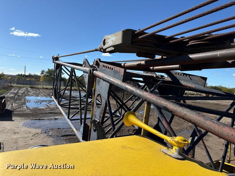 image for item EP0816 1967 P&H 650A-TC crane