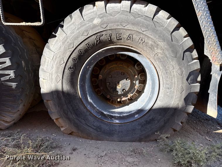 image for item EP0816 1967 P&H 650A-TC crane