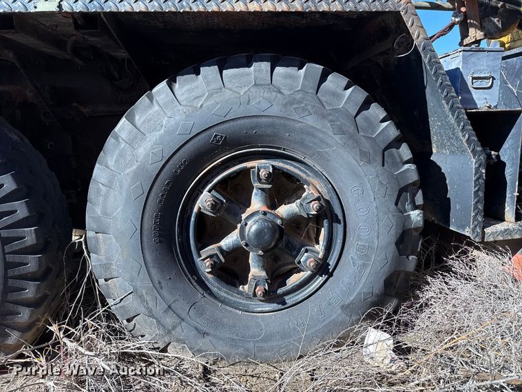 image for item EP0816 1967 P&H 650A-TC crane