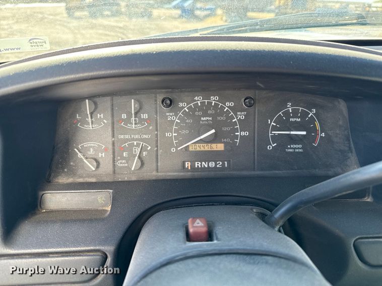 image for item EP0818 1997 Ford F350 XLT ambulance