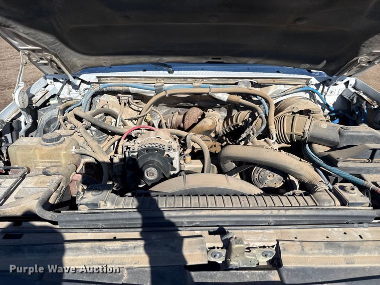 image for item EP0818 1997 Ford F350 XLT ambulance