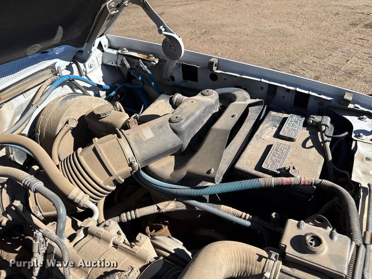 image for item EP0818 1997 Ford F350 XLT ambulance