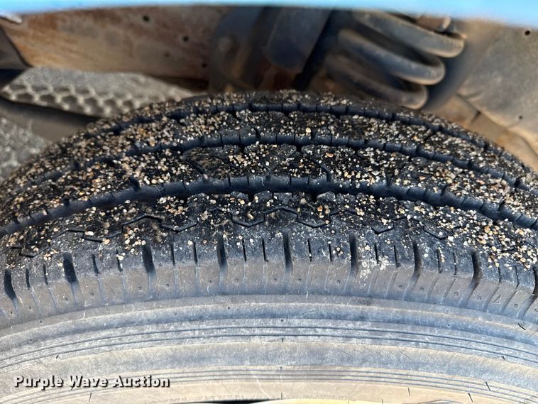 image for item EP0818 1997 Ford F350 XLT ambulance