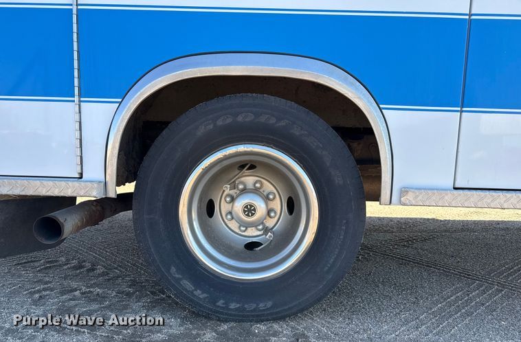 image for item EP0818 1997 Ford F350 XLT ambulance